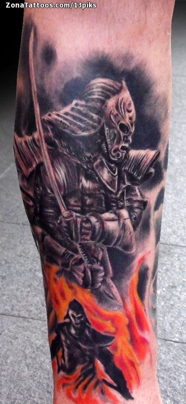 Tatuaje De Samurais Pierna Llamas