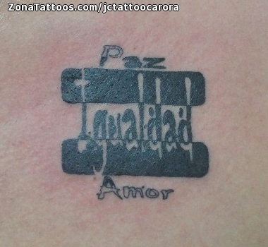 Tatuaje de Letras