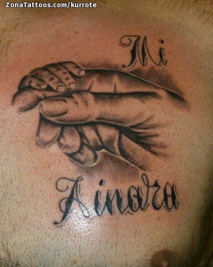 Tatuaje de Ainara, Nombres, Pecho